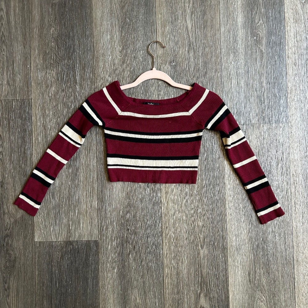 Red and White Papaya Long Sleeve Crop Top